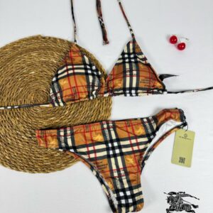 طقم لانجري Burberry